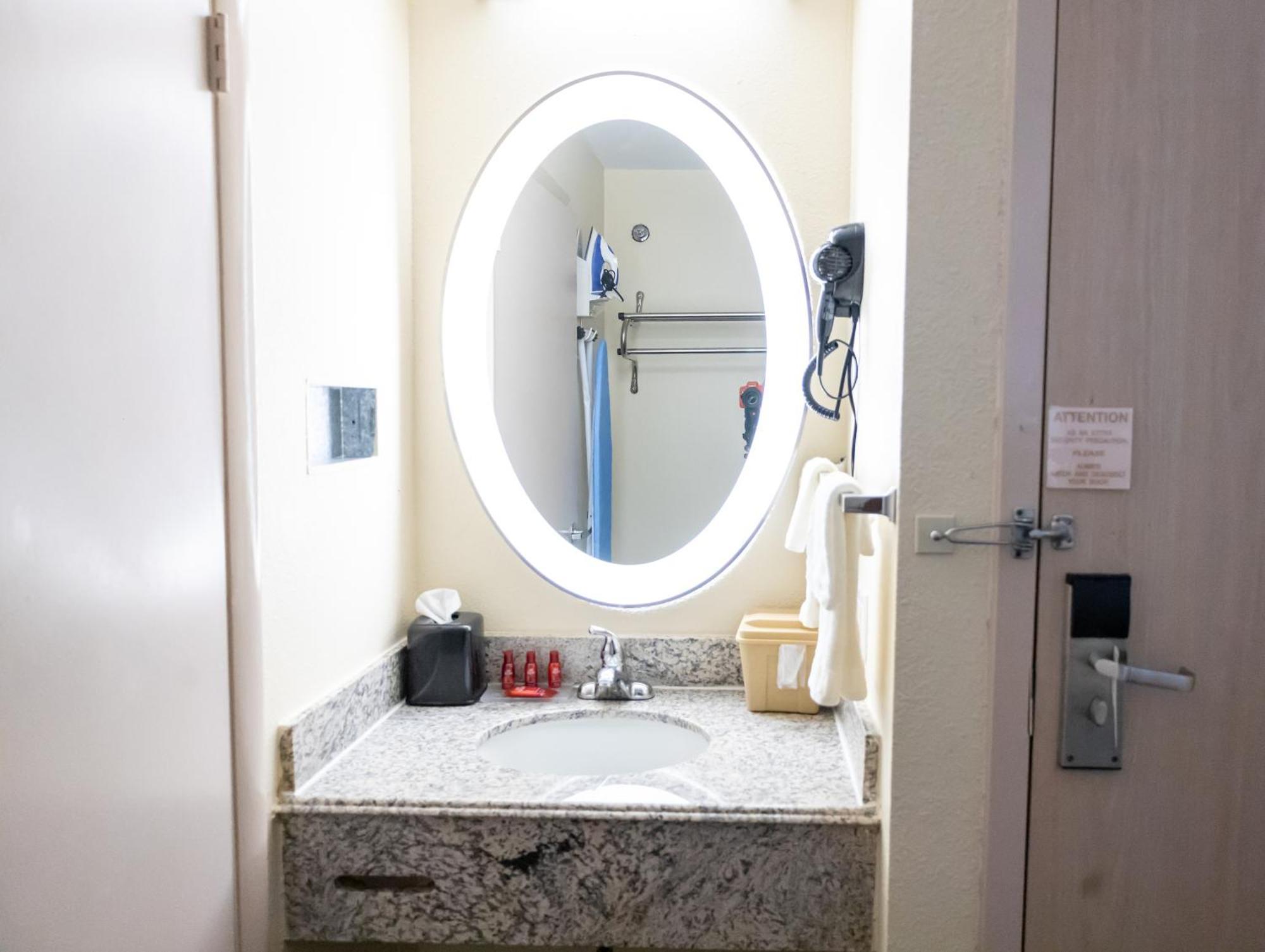 Days Inn By Wyndham College Park Atlanta Airport South Luaran gambar